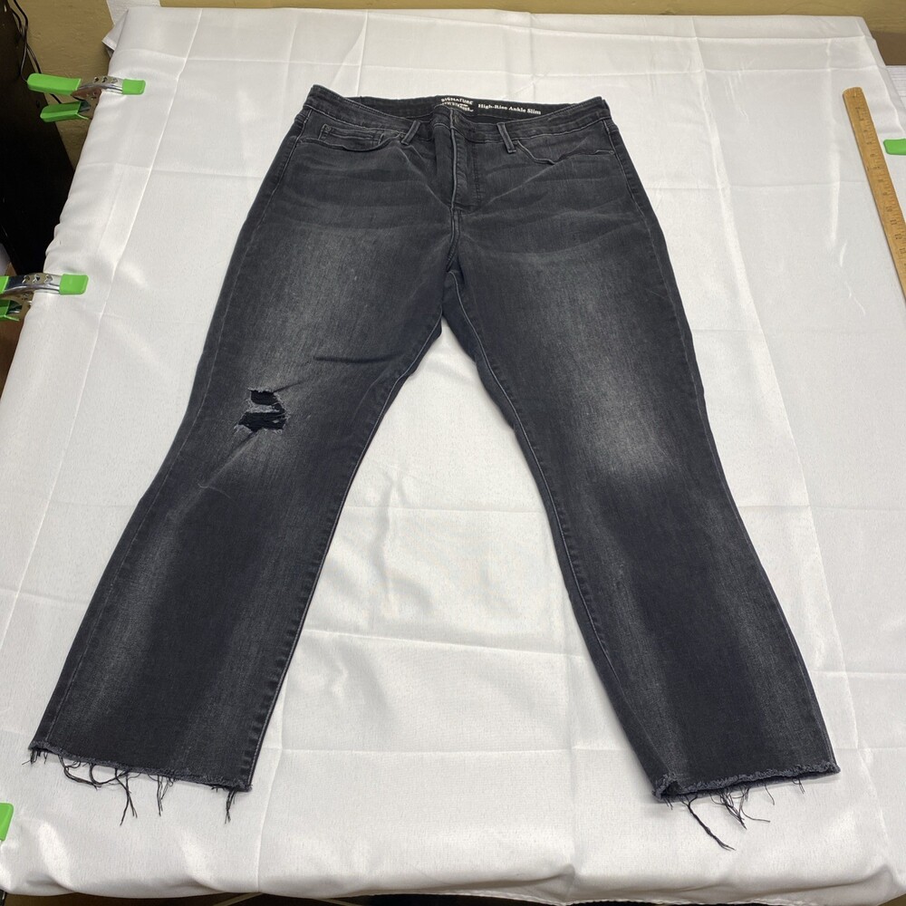 Signature by Levi Strauss & Co. High-Rise Ankle Slim Jeans Black Size 18 W34